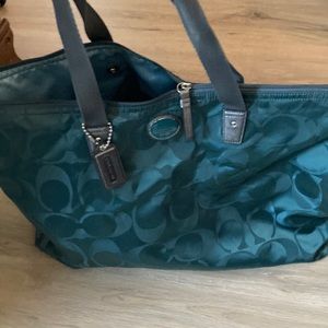 COACH weekend duffle bag in green